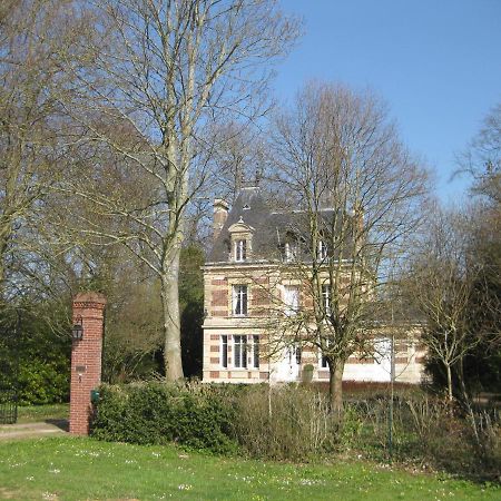 Chateau De Launay Méry-Corbon Dış mekan fotoğraf